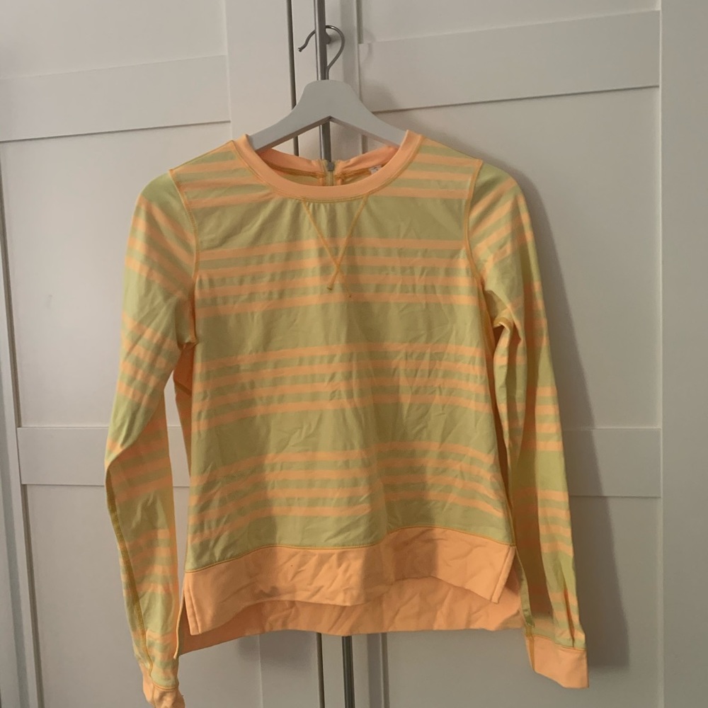 NEVER WORN Lululemon Top